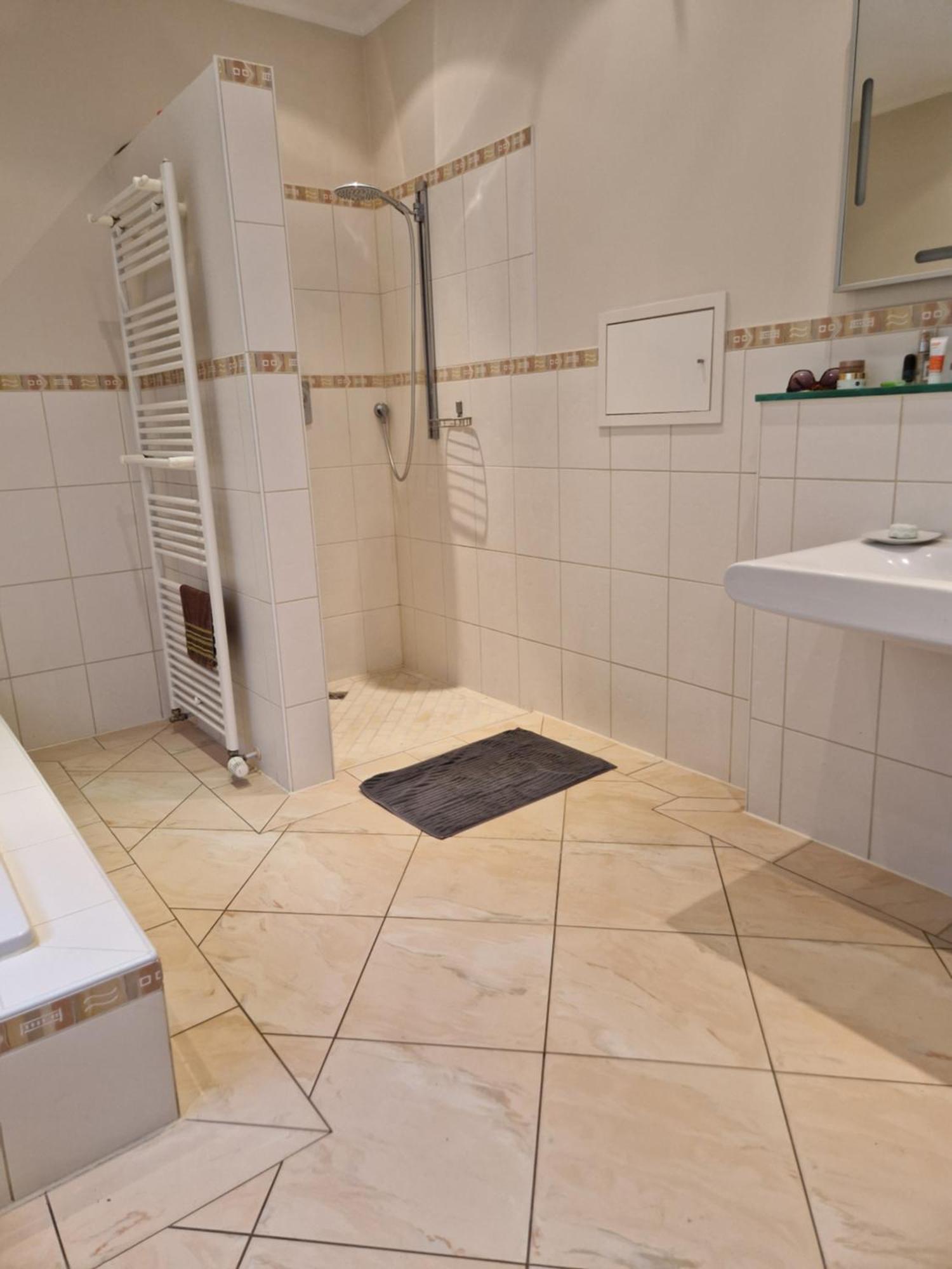 Ferienhaus Vermietung Ab 225,00 Pro Nacht ニーダークリュヒテン エクステリア 写真